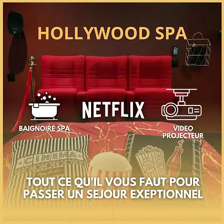 Hollywood Jacuzzi - Cinema Apartment